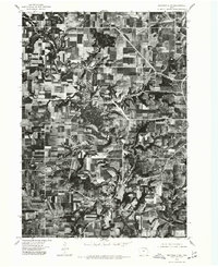 Decorah 3 NW topographic map thumbnail
