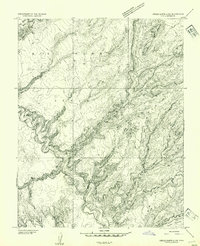 Circle Cliffs 4 NW topographic map thumbnail