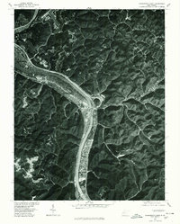 Charleston East 1977 topographic map thumbnail
