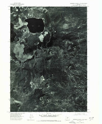 Newberry Crater 4 NW topographic map thumbnail