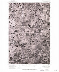 Pelican Lake NE topographic map thumbnail