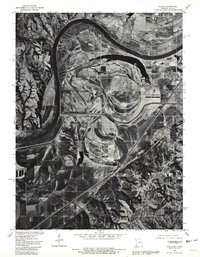 Halls topographic map thumbnail